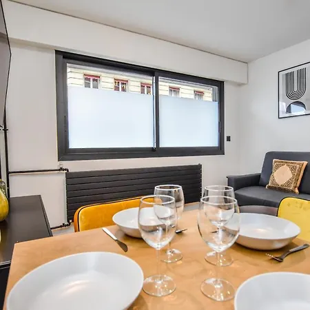 Appartamento Welcoming - 1br-4p - Palais Des Congres *